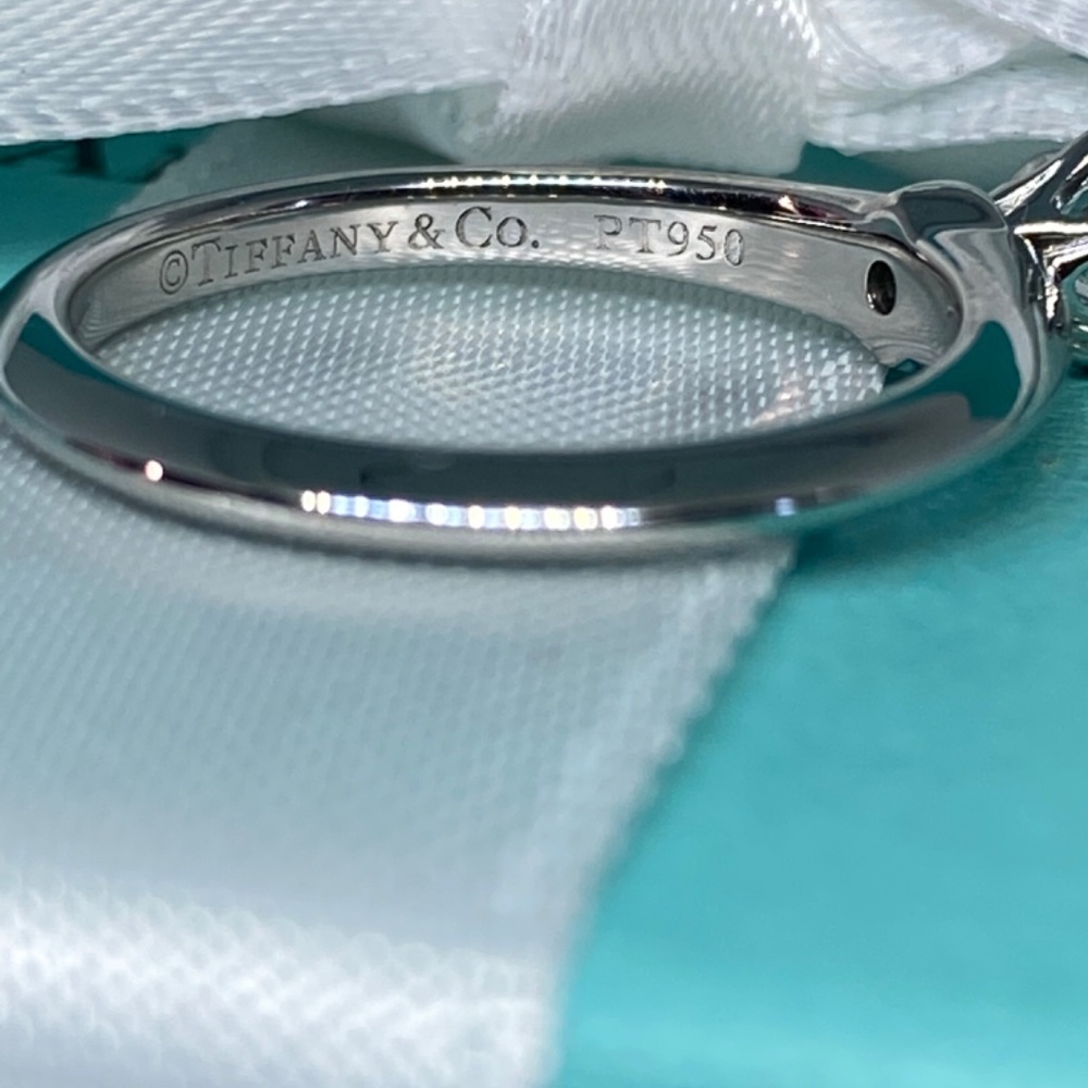 SOLD 🔥Tiffany & Co .23 PlatinumDiamond Solitaire Engagement Laser  VVS1 EX - Picture 4 of 8